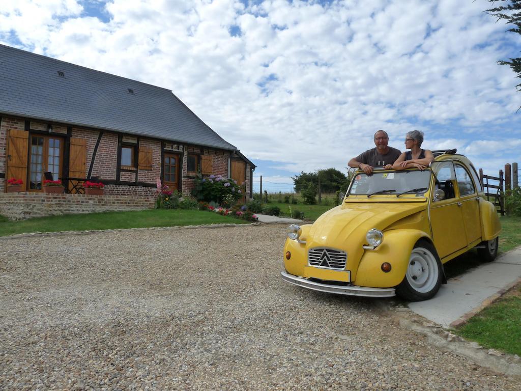 Bed and Breakfast L'Etape Normande à Montroty  Extérieur photo