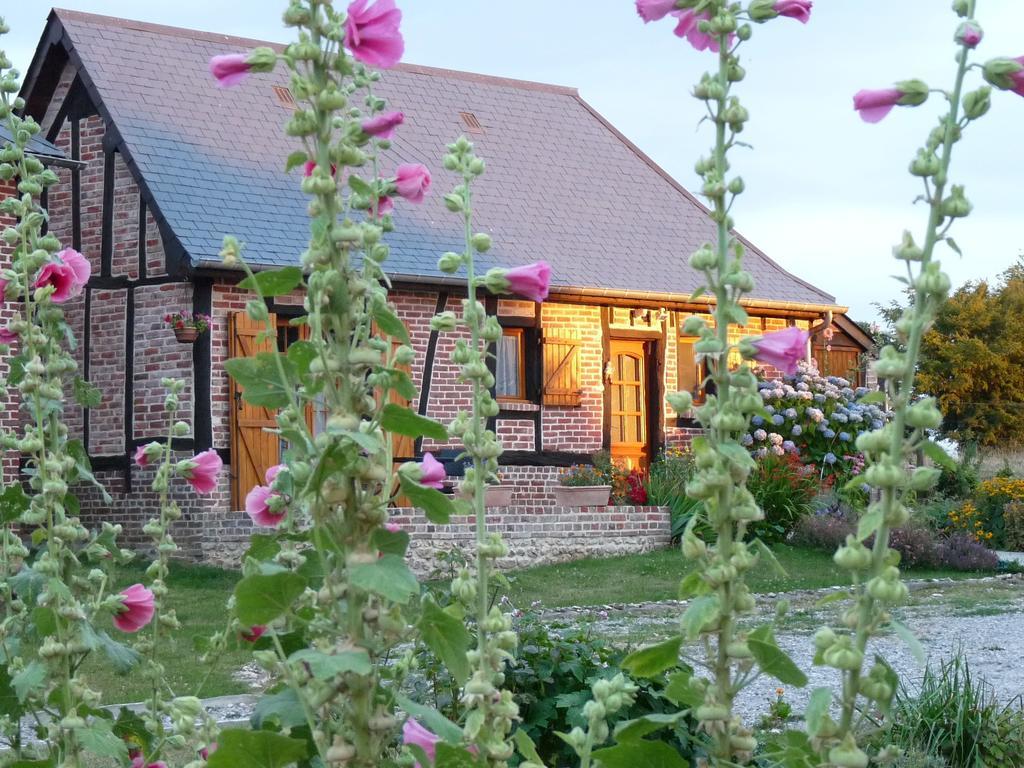 Bed and Breakfast L'Etape Normande à Montroty  Extérieur photo