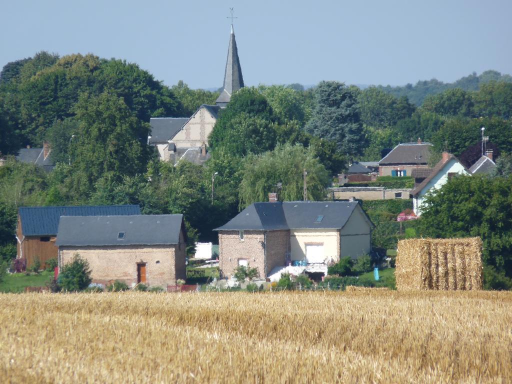 Bed and Breakfast L'Etape Normande à Montroty  Extérieur photo
